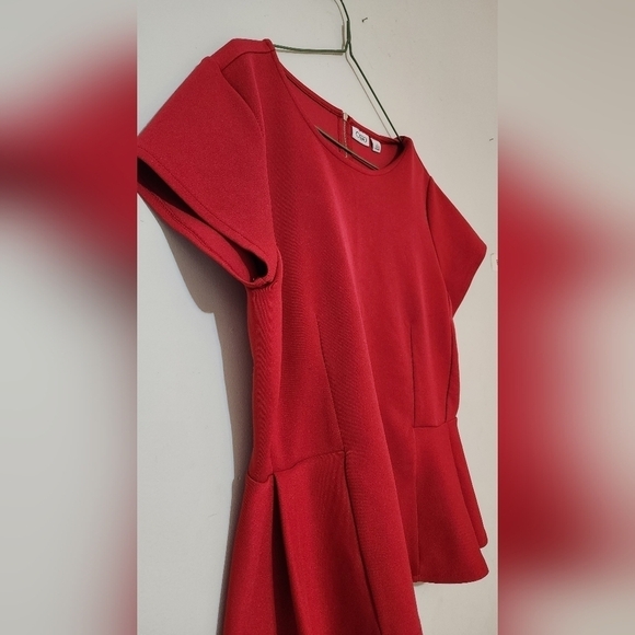 Short Sleeve Peplum blouse - Picture 7 of 7